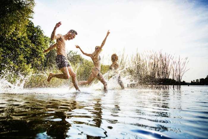 Schwimmen füssen alamy